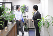 相談室にご案内させて頂きます